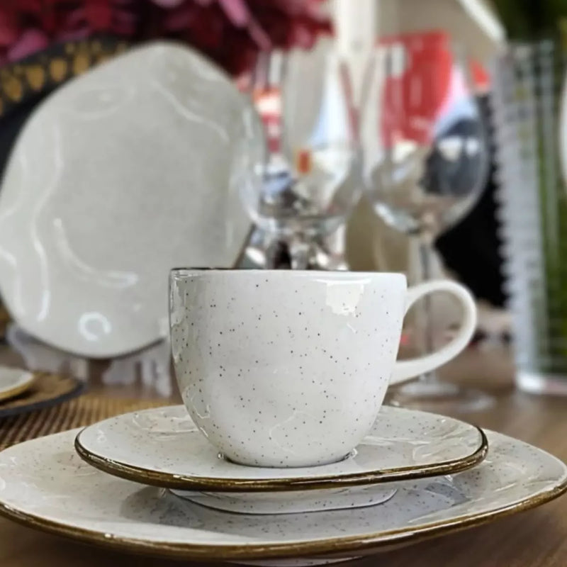 Aparelho de Jantar em Porcelana  Luxo Oxford Conjunto 54 Peças + Brinde 01 Faqueiro