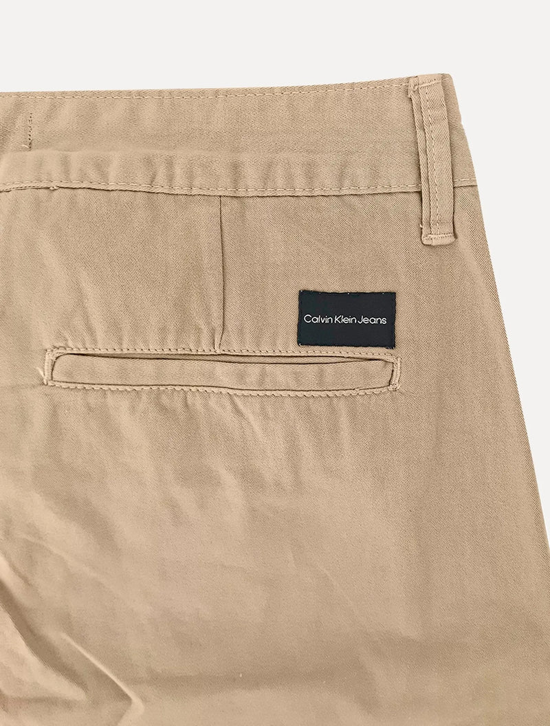 07 BERMUDAS SARJA CORES SORTIDAS CALVIN KLEIN 100% ALGODÃO + 6 CUECAS DE BRINDE ESTOQUE LIMITADO